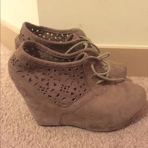 Lace-up suede wedge booties