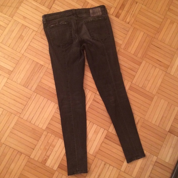 ❌SOLD Celebrity Fave Skinny Grey Jeans - Picture 3 of 4