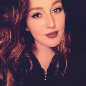 Meet your Posher, Sterling