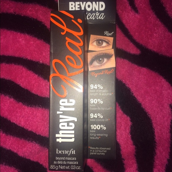 They're real mascara full size