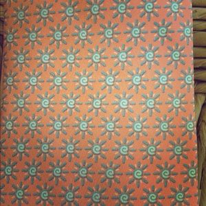 Vineyard Vines 100% silk tie