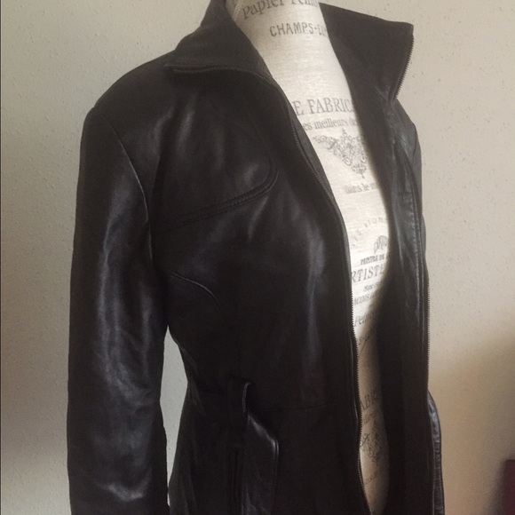 Black leather jacket - Picture 2 of 2