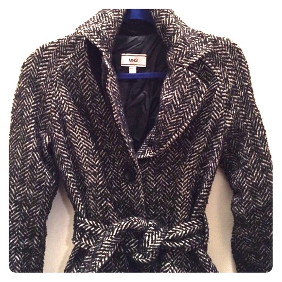 💥💥SOLD 💥💥💥MNG Tweed coat