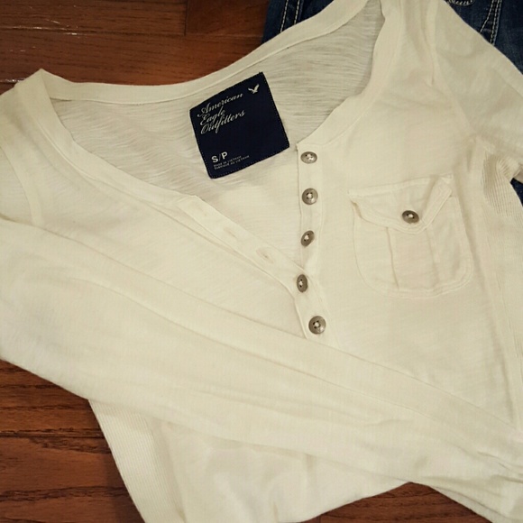 American Eagle Henley Shirt