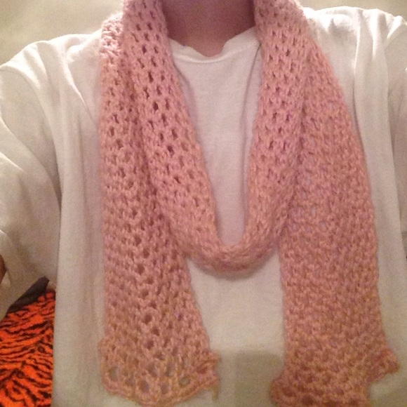 REDUCED PRICE!! Hand made scarf