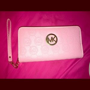 Michael Kors pink wallet
