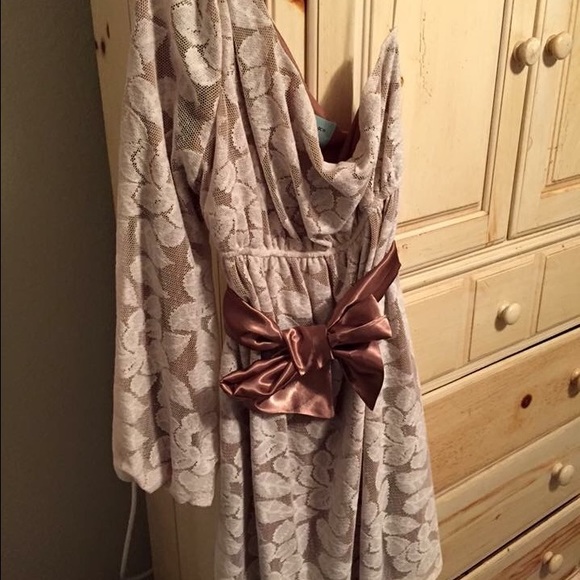 Short Judith March dress Never worn!!