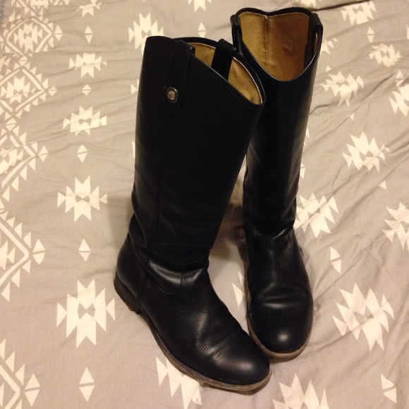 Frye Melissa Button boots