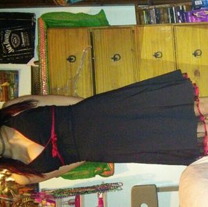 Black and red dress size SM