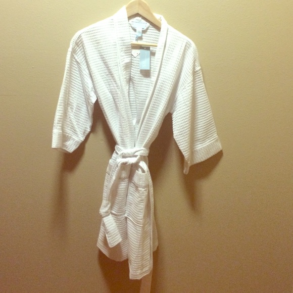 White spa robe