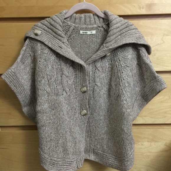 Old Navy Sweater Poncho Light Brown XS