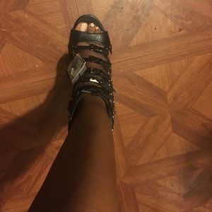 Gladiator black heels
