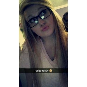 Meet your Posher, Brianna