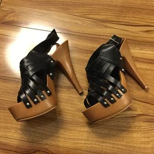Charles David black leather heels