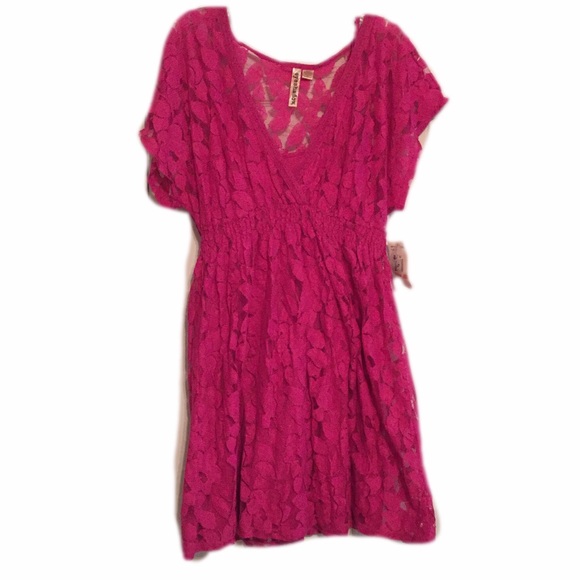 Eyeshadow  Dresses & Skirts - NWT Eyeshadow Plus Size Lace Dress in Barbie Pink