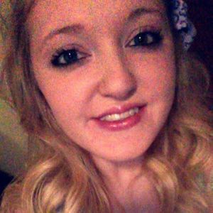 Meet your Posher, Alisha