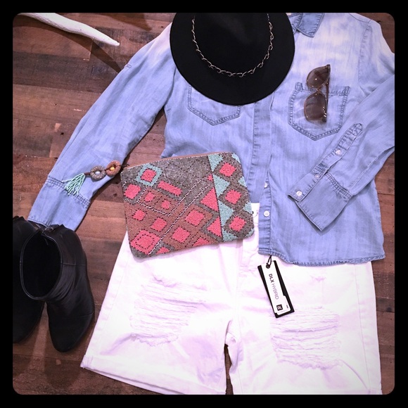 WHITE distressed denim shorts - Picture 1 of 4