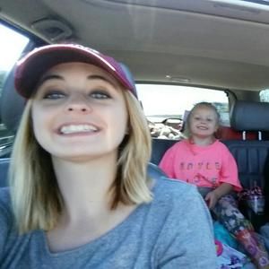 Meet your Posher, Denise