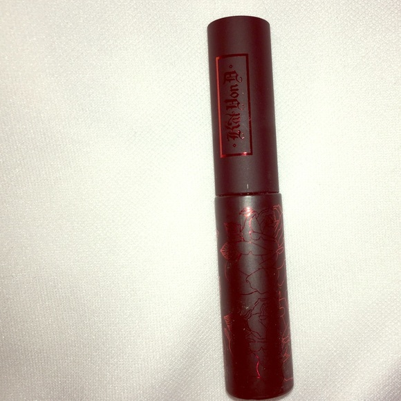 Kat Von D Immortal Lash 24HR Mascara
