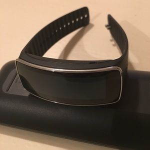 Gear Fit Smart Watch