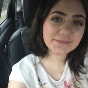 Meet your Posher, Yasmin