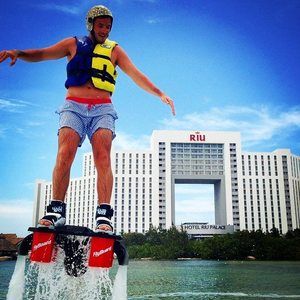 Meet your Posher, Bassel