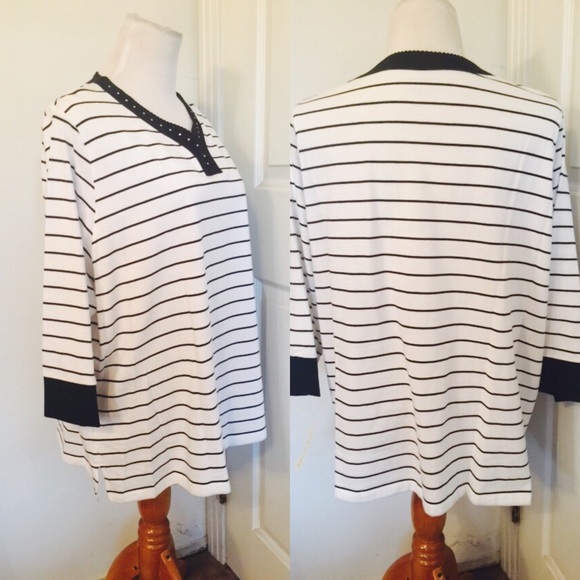 📍SOLD📍Allison Daley Plus Size Tunic Size 2X - Picture 2 of 4