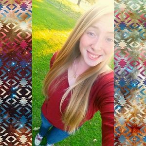 Meet your Posher, Alexis