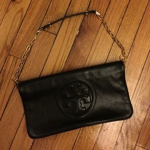 Tory Burch Bags - Tory Burch Bombe Fold-over clutch Tory Burch Bags - Tory Burch Bombe Fold-over clutch