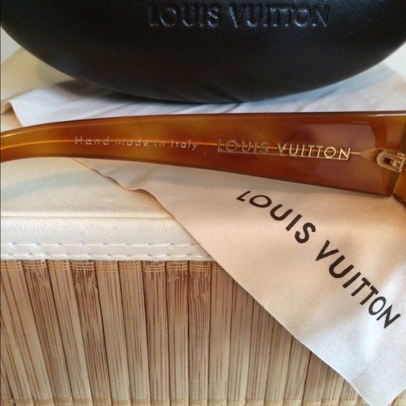 GORGEOUS LV Sunglasses. - Picture 4 of 5