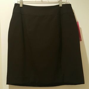 Black Pencil Skirt (Petite/Curvy Fit)