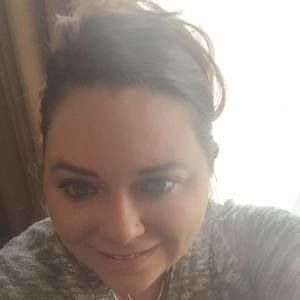 Meet your Posher, Alicia