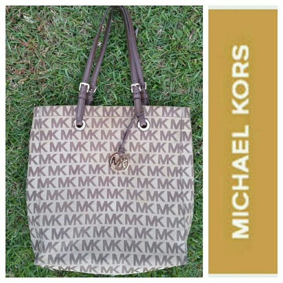 Michael Kors Jet Set Tote Large