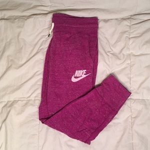 NIKE pink capri sweats