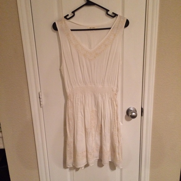 Francesca's ivory dress cream stitching L - Picture 1 of 4