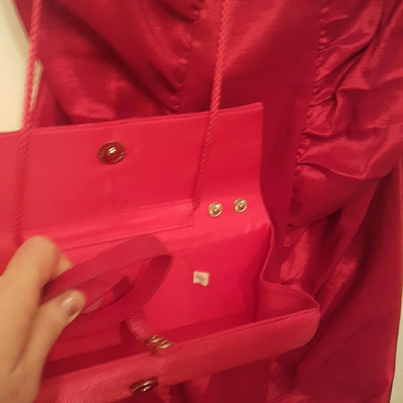 Purse/Clutch - Picture 2 of 2