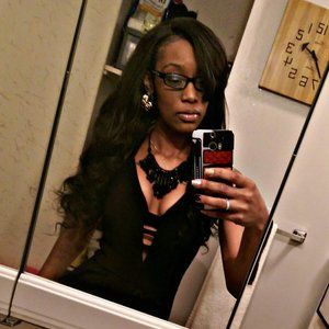 Meet your Posher, Shamika