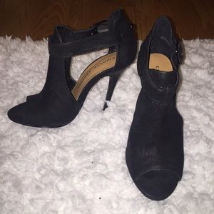 Chinese Laundry Jolt Sandal Heels (DONATED)