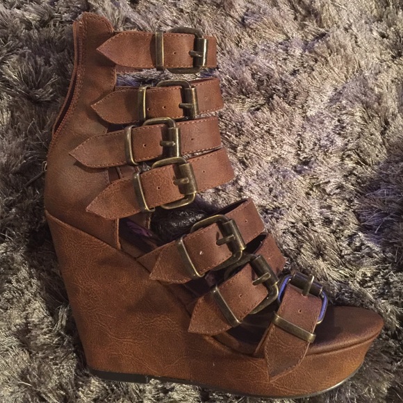 Wedges - Picture 3 of 4