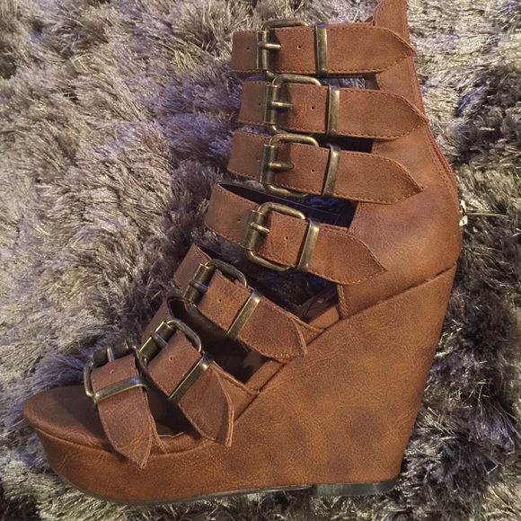 Wedges - Picture 4 of 4