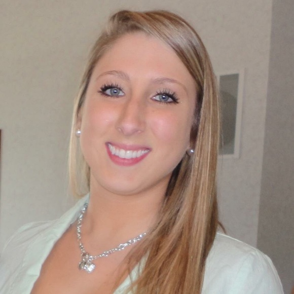 Meet your Posher, Katelyn