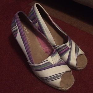 Toms multi color wedge shoes