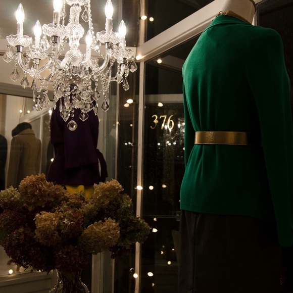 Luxe consignmet  376 pleasant st Northampton MA 01060 - Picture 3 of 12