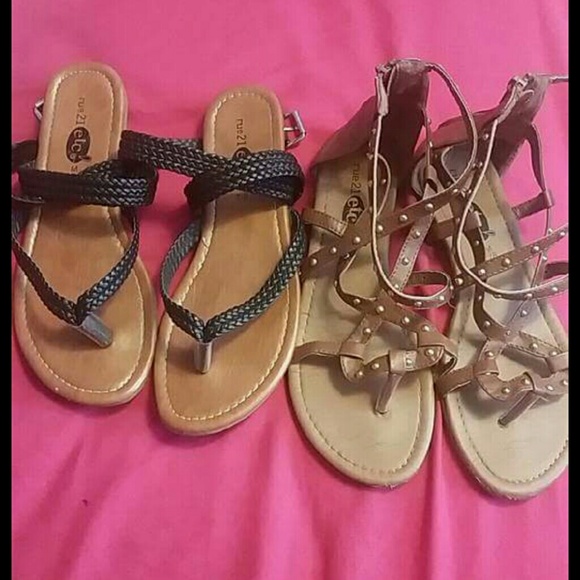 RUE21 sandals
