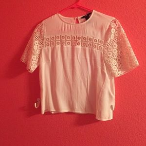 Crochet paneled t-shirt