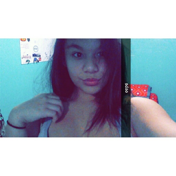 Meet your Posher, Alyssa - Picture 1 of 1