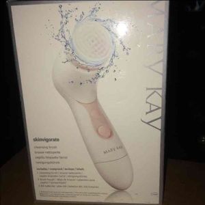 Cleansing Brush