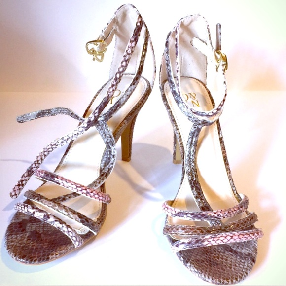 New York & Company Shoes - MULTI-COLOR SNAKE SKIN STYLE STRAPY HEELS NWOB
