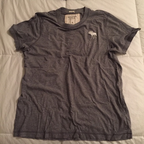 A&F crew neck t-shirt.