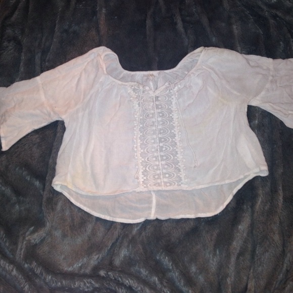 Flowy white short sleeve Hollister Crop top